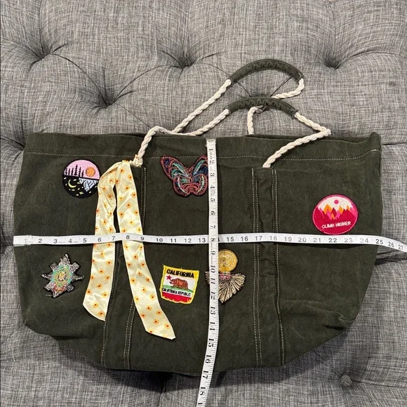 Free People Been There Badge Green Oversized Large Weekender Travel Tote - Picture 17 of 17